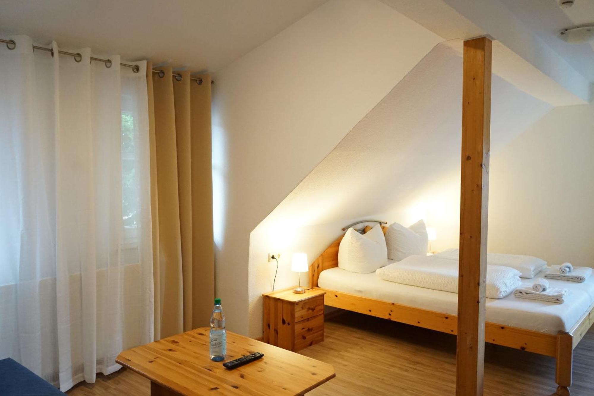 Apart & Heu Hotel Hofmann Niederaula Bagian luar foto